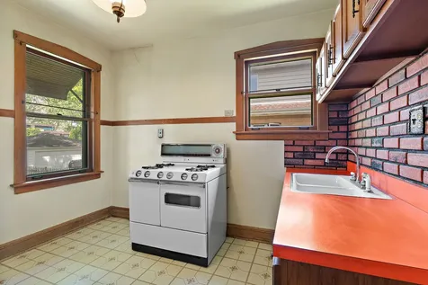 7046 North Osceola Avenue Chicago IL 60631