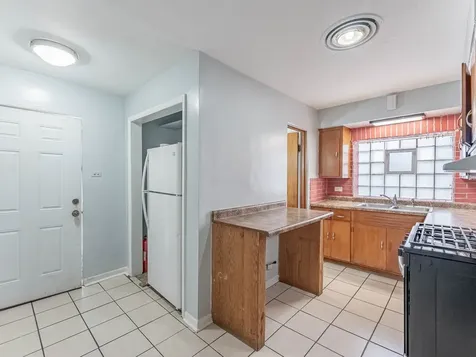 3847 Euclid Avenue Berwyn IL 60402