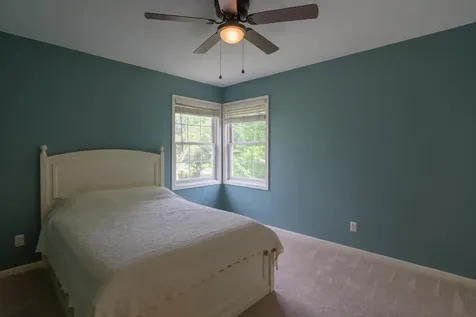 39W555 Sulley Drive Geneva IL 60134