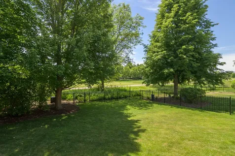 39W555 Sulley Drive Geneva IL 60134
