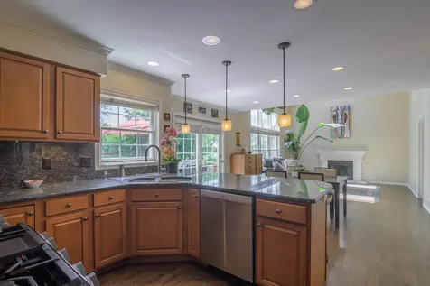 39W555 Sulley Drive Geneva IL 60134