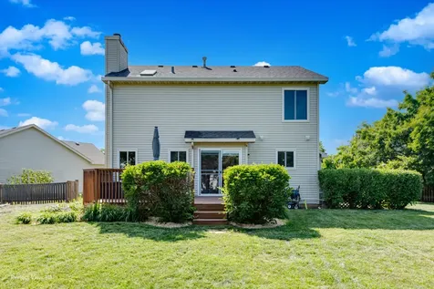 243 Stamford Court Romeoville IL 60446