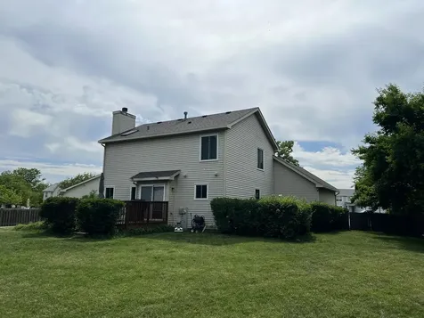 243 Stamford Court Romeoville IL 60446