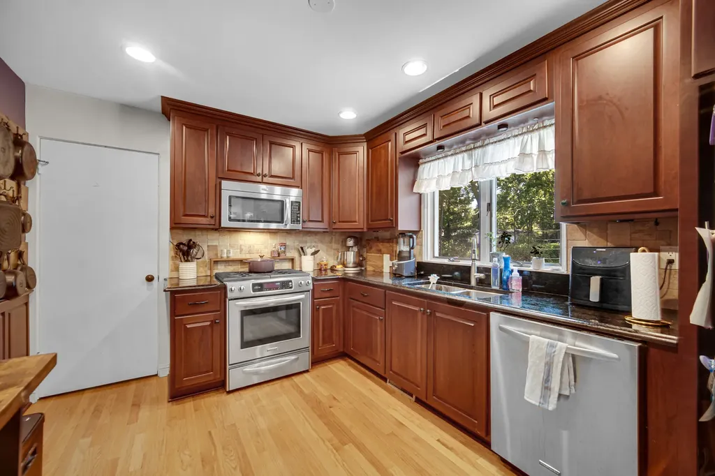 54 Elmwood Drive Naperville IL 60540