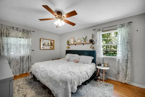 54 Elmwood Drive Naperville IL 60540