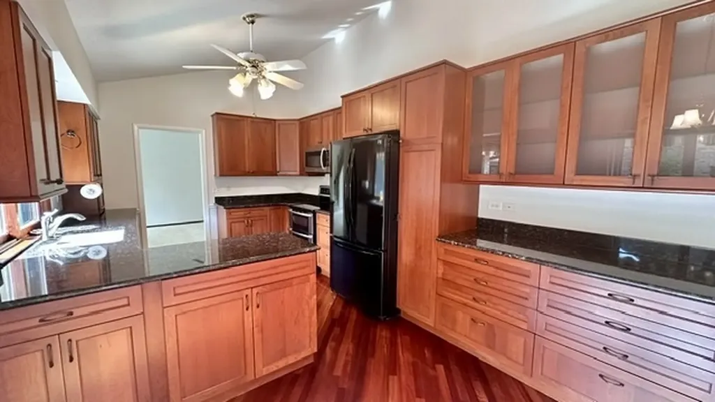 12 Kent Court Willowbrook IL 60527