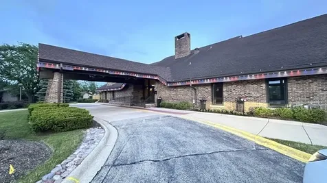 12 Kent Court Willowbrook IL 60527