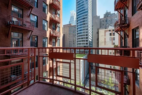 208 West Washington Street Chicago IL 60606