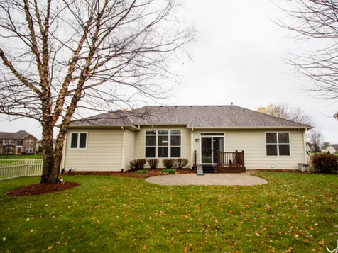 1627 Tyler Trail Mchenry IL 60051