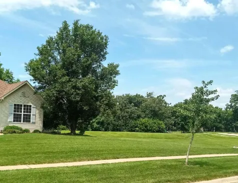 1627 Tyler Trail Mchenry IL 60051