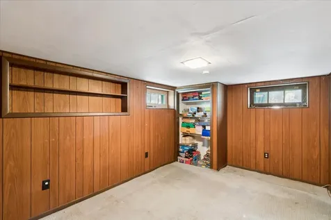 2716 Woodbine Avenue Evanston IL 60201