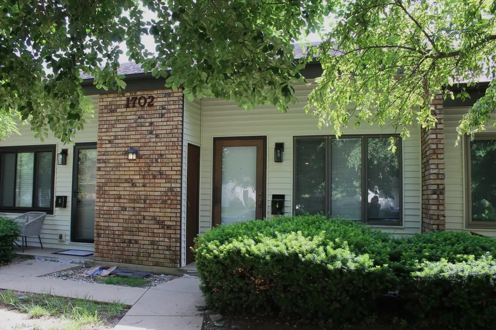 1702 Rockingham Drive Normal IL 61761