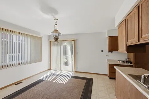 9242 North Washington Street Niles IL 60714