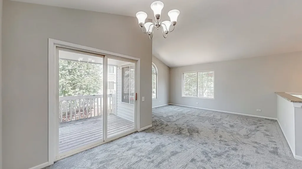 1860 Middlebury Drive Aurora IL 60503
