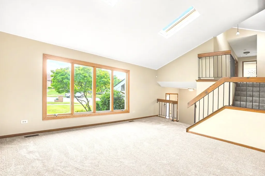 9220 Frances Lane Orland Park IL 60462