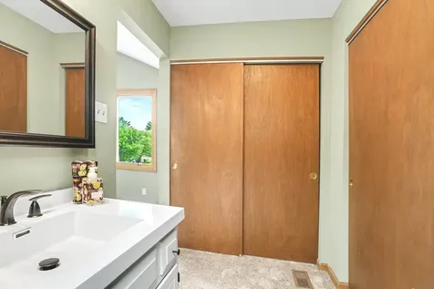 9220 Frances Lane Orland Park IL 60462