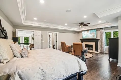 3001 Glen Eagles Court St. Charles IL 60174