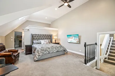 3001 Glen Eagles Court St. Charles IL 60174