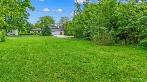 9312 Knight Avenue Des Plaines IL 60016