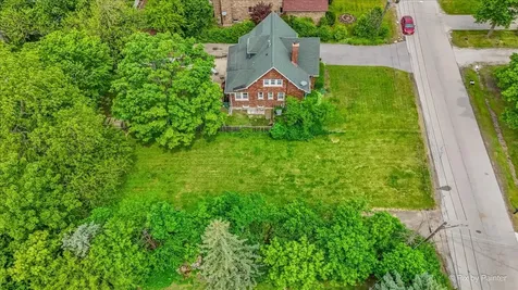 9312 Knight Avenue Des Plaines IL 60016