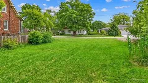 9312 Knight Avenue Des Plaines IL 60016
