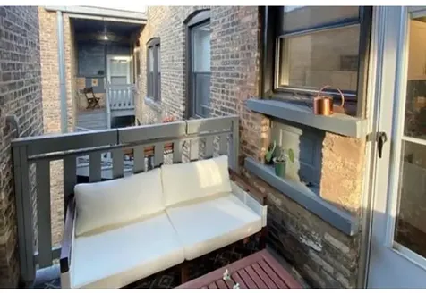 4222 North Clark Street Chicago IL 60613