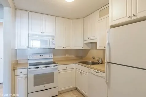 10 East Ontario Street Chicago IL 60611