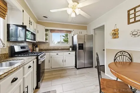 7528 Churchill Street Morton Grove IL 60053