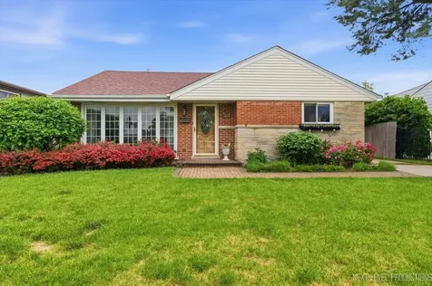 7528 Churchill Street Morton Grove IL 60053