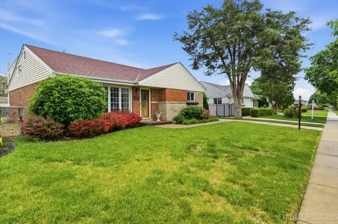 7528 Churchill Street Morton Grove IL 60053