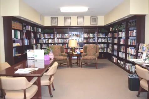 801 North Mclean Boulevard Elgin IL 60123