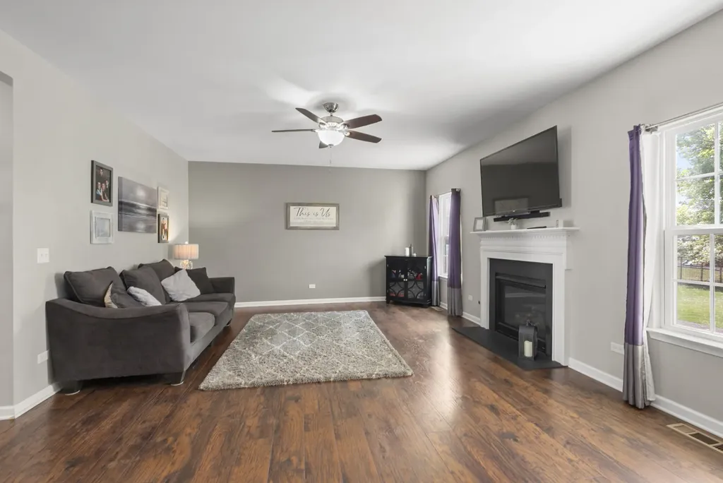 24505 Sleepy Hollow Lane Plainfield IL 60586