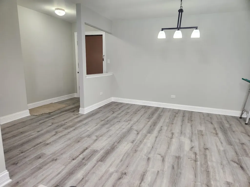 9242 Gross Point Road Skokie IL 60077