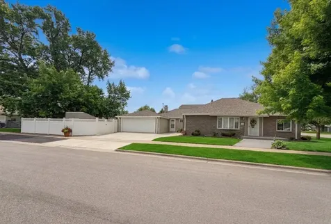 10801 Oak Avenue Chicago Ridge IL 60415
