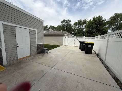 10801 Oak Avenue Chicago Ridge IL 60415