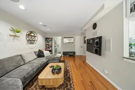 2619 Burton Drive Westchester IL 60154