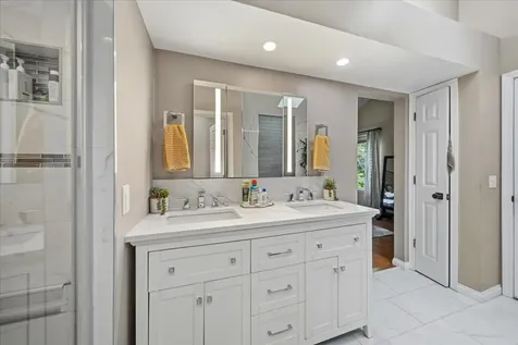 2619 Burton Drive Westchester IL 60154