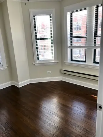 3839 North Greenview Avenue Chicago IL 60613