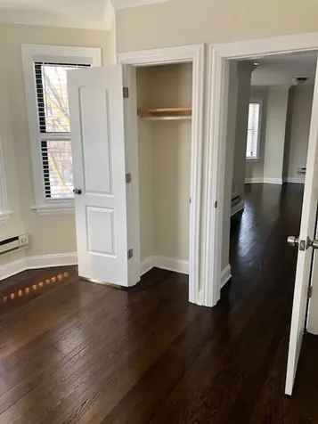 3839 North Greenview Avenue Chicago IL 60613