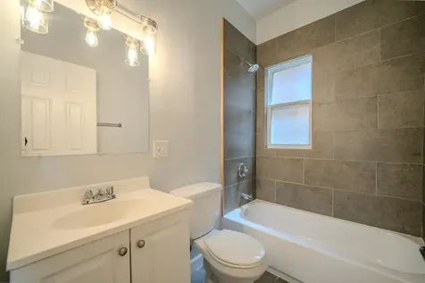 7552 South Union Avenue Chicago IL 60620