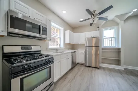 7552 South Union Avenue Chicago IL 60620