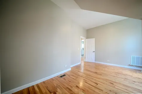 7552 South Union Avenue Chicago IL 60620