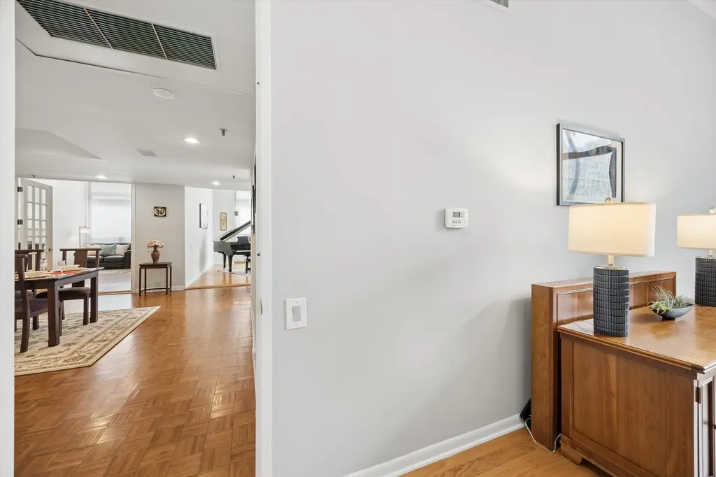 680 North Lake Shore Drive Chicago IL 60611