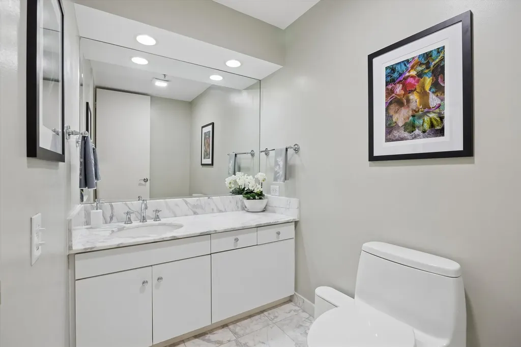 680 North Lake Shore Drive Chicago IL 60611