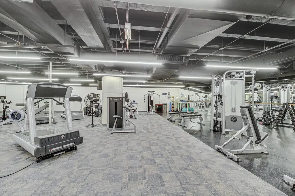 680 North Lake Shore Drive Chicago IL 60611