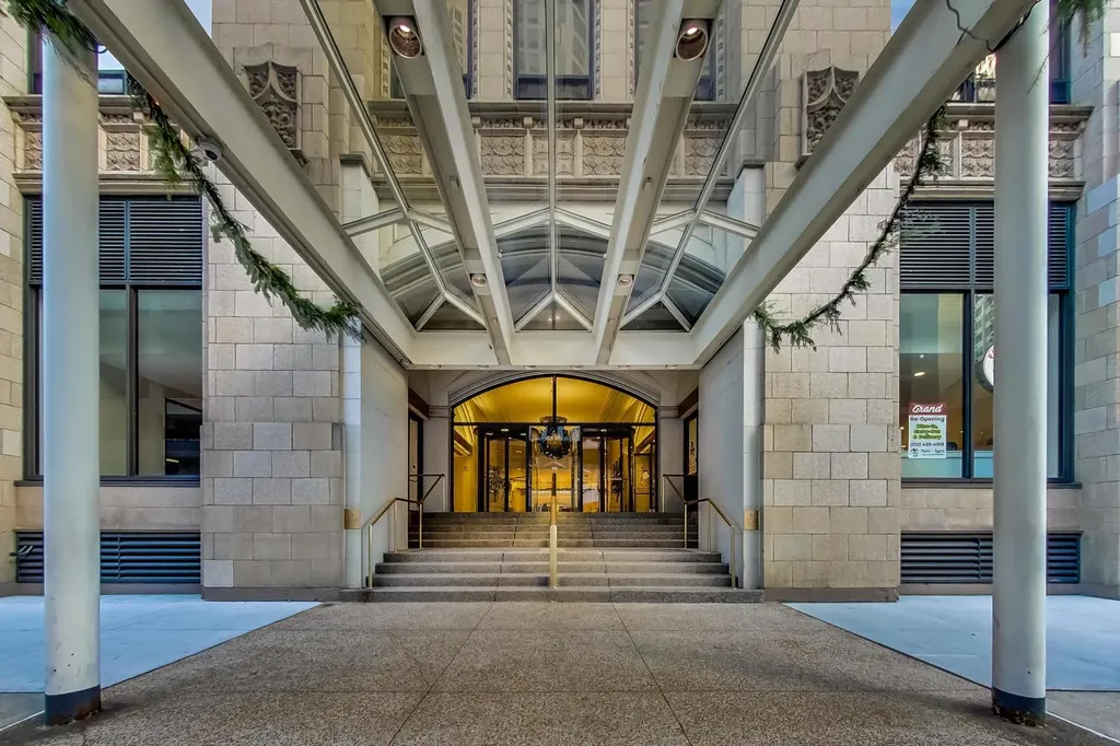 680 North Lake Shore Drive Chicago IL 60611