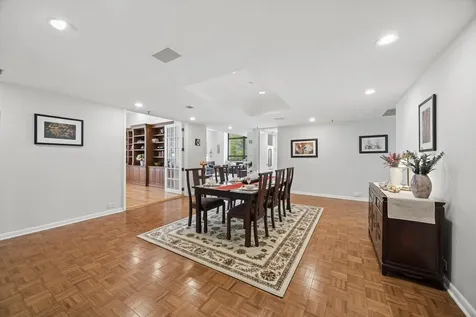 680 North Lake Shore Drive Chicago IL 60611