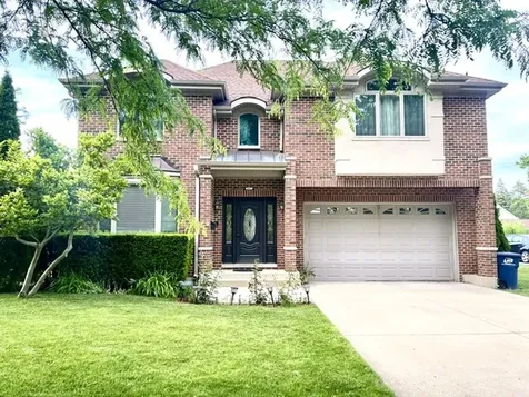 822 East Prairie Avenue Des Plaines IL 60016