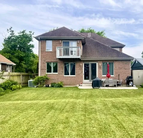 822 East Prairie Avenue Des Plaines IL 60016