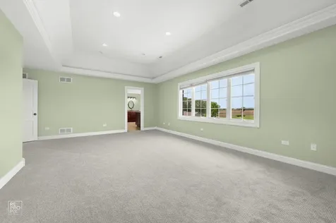 11N720 Muirhead Road Elgin IL 60124